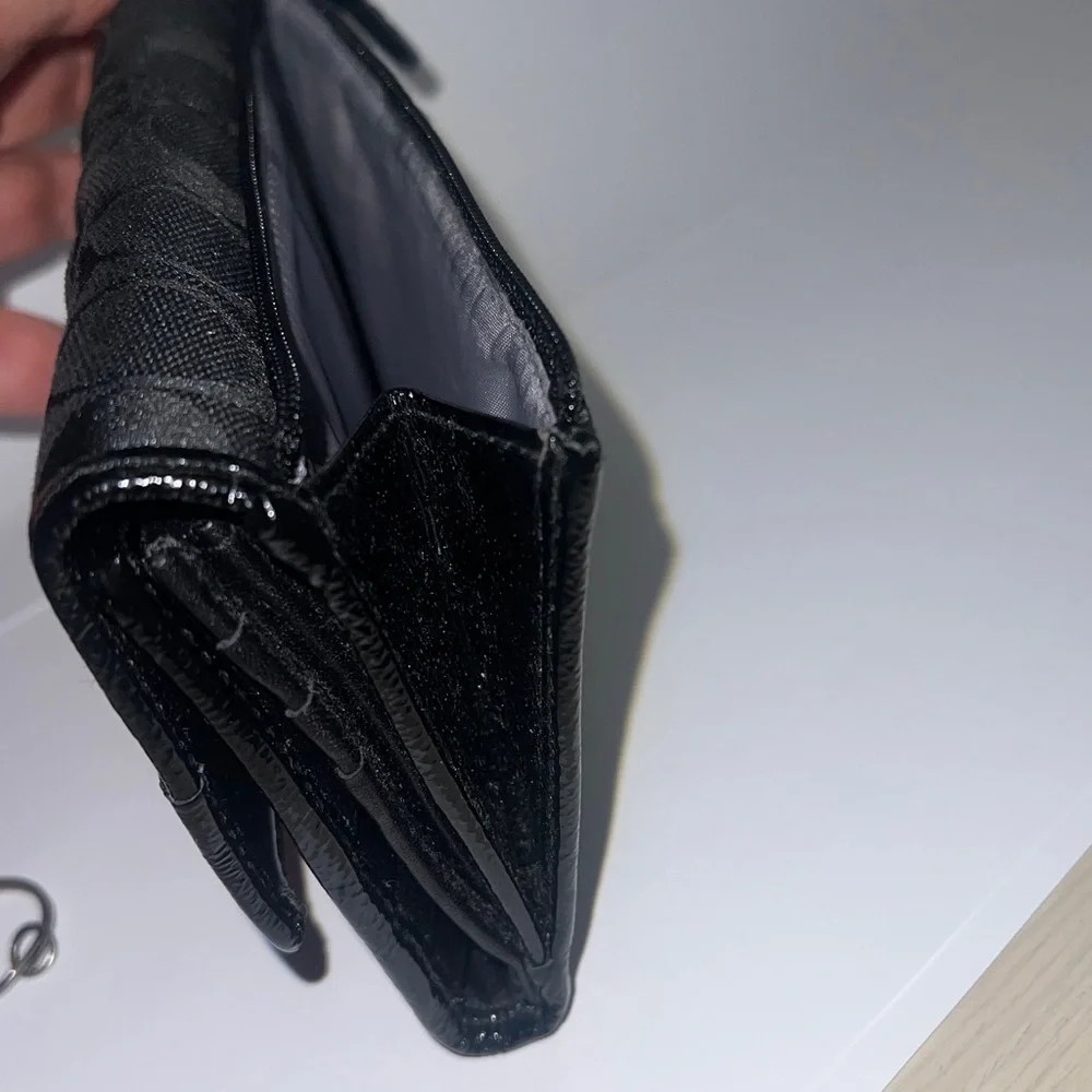 Coach SoHo Signature Jacquard Canvas and Leather Pleated Envelope Clutch Wallet - Picture 4 of 12